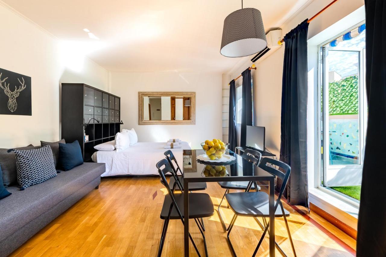 Ferienwohnung Bright Penthouse With Terrace In Madrid Center Exterior foto