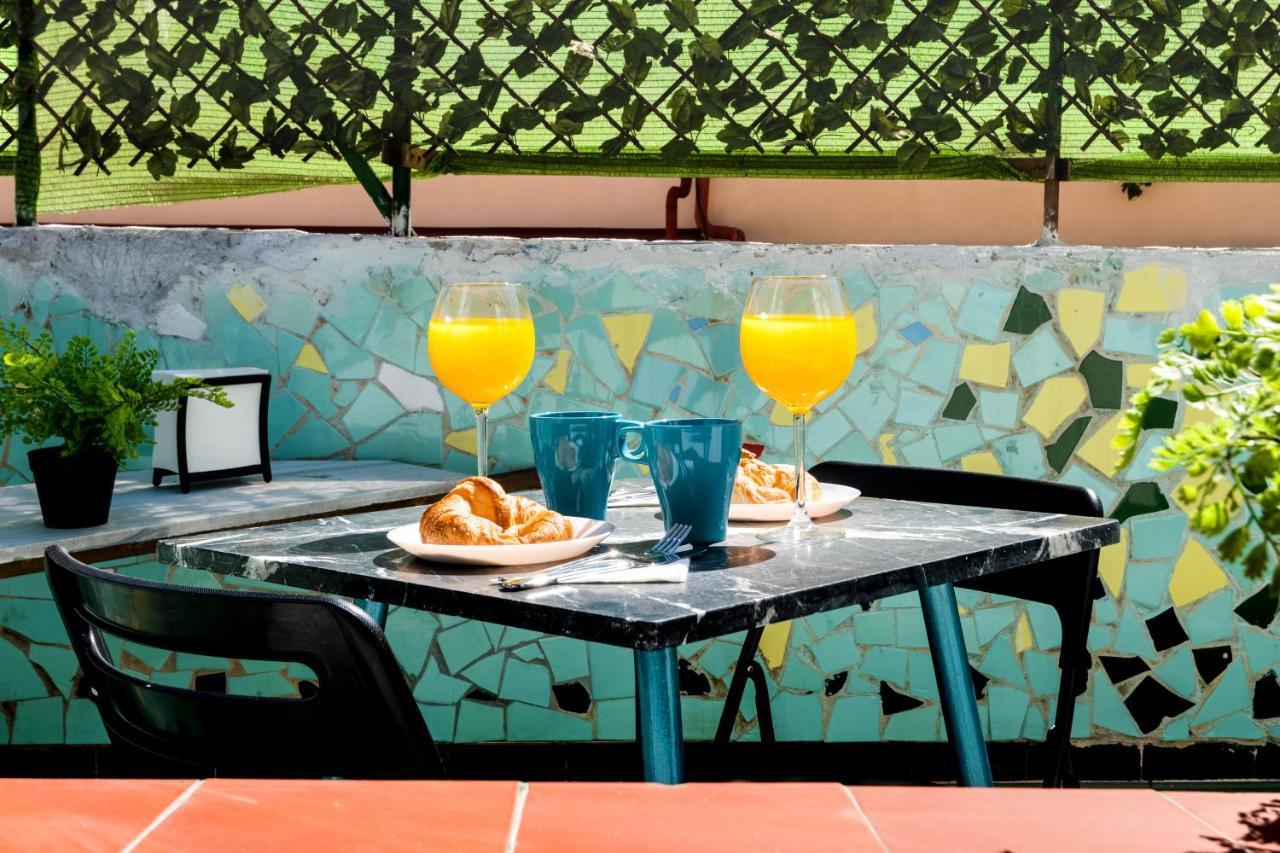 Ferienwohnung Bright Penthouse With Terrace In Madrid Center Exterior foto