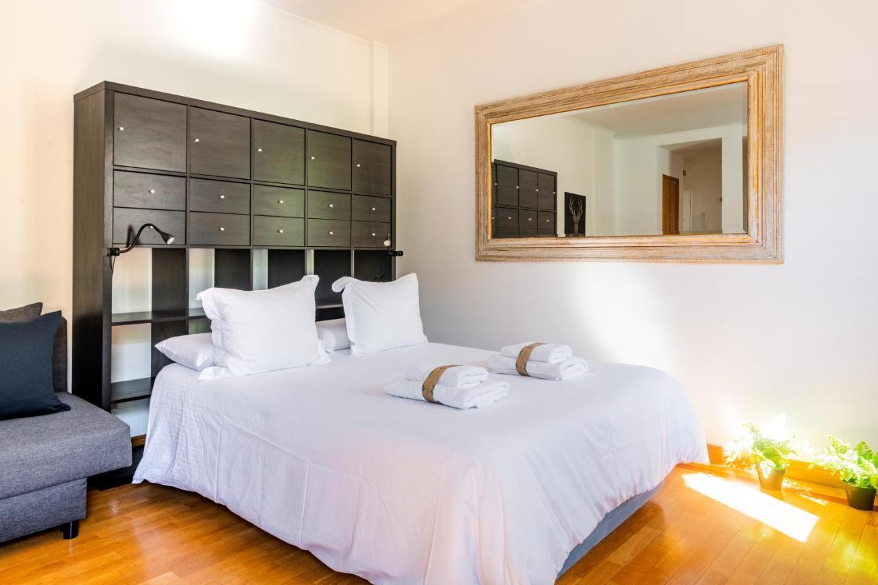 Ferienwohnung Bright Penthouse With Terrace In Madrid Center Exterior foto
